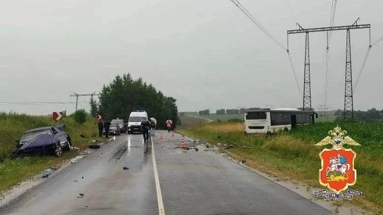 ⚡Трагедия на трассе: в ДТП под Зарайском погиб 6-летний ребёнок.

 По предварительным данным, вчера 