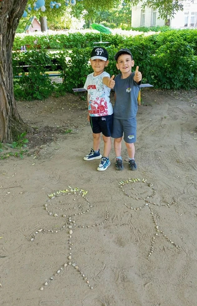 ☀☀☀Летний день в детском саду — это море веселья и ярких впечатлений!
Наши малыши наслаждаются прекр