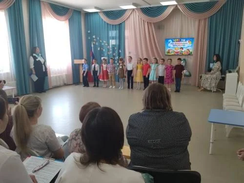 26 марта на базе детского сада «Родничок» пгт Фаленки состоялся окружной методический день по теме «