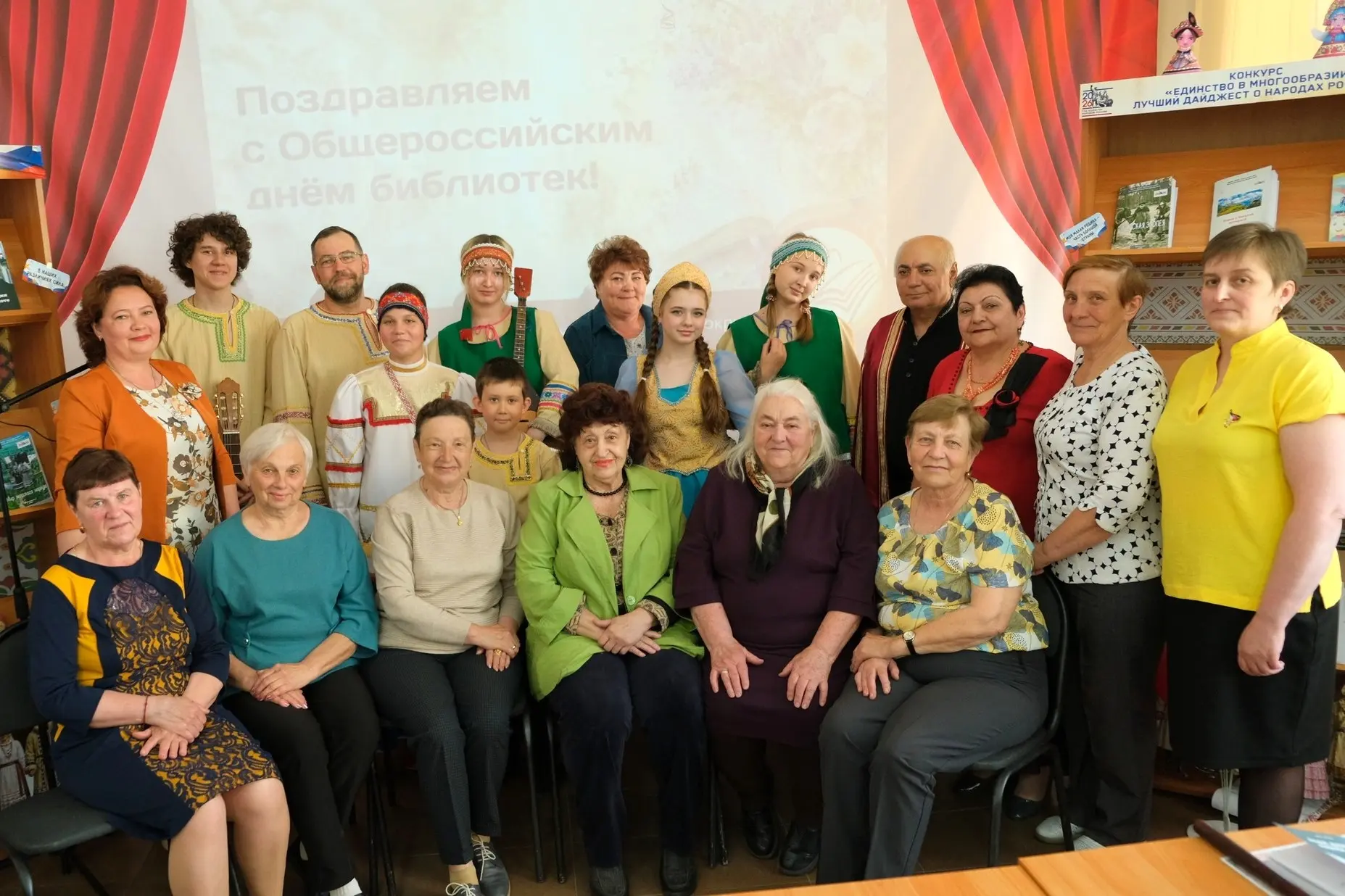 Встреча поколений.
На прошлой неделе наши обучающиеся и преподаватели стали частью замечательного со