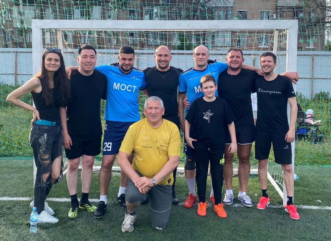 Наши Папы - просто космос! ⚽️🔥

На днях стартовал турнир «Высший класс», и мы уже в полуфинале! 💫
