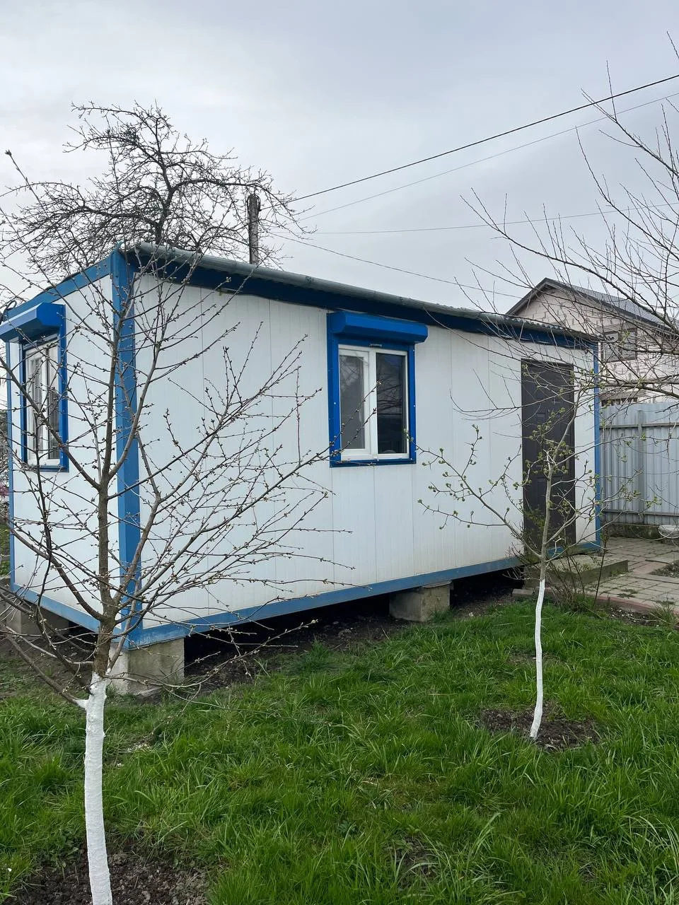 - Продам дачный домик из сендвич панели, в хорошем состоянии. (Без участка)

Все вопросы по телефону
