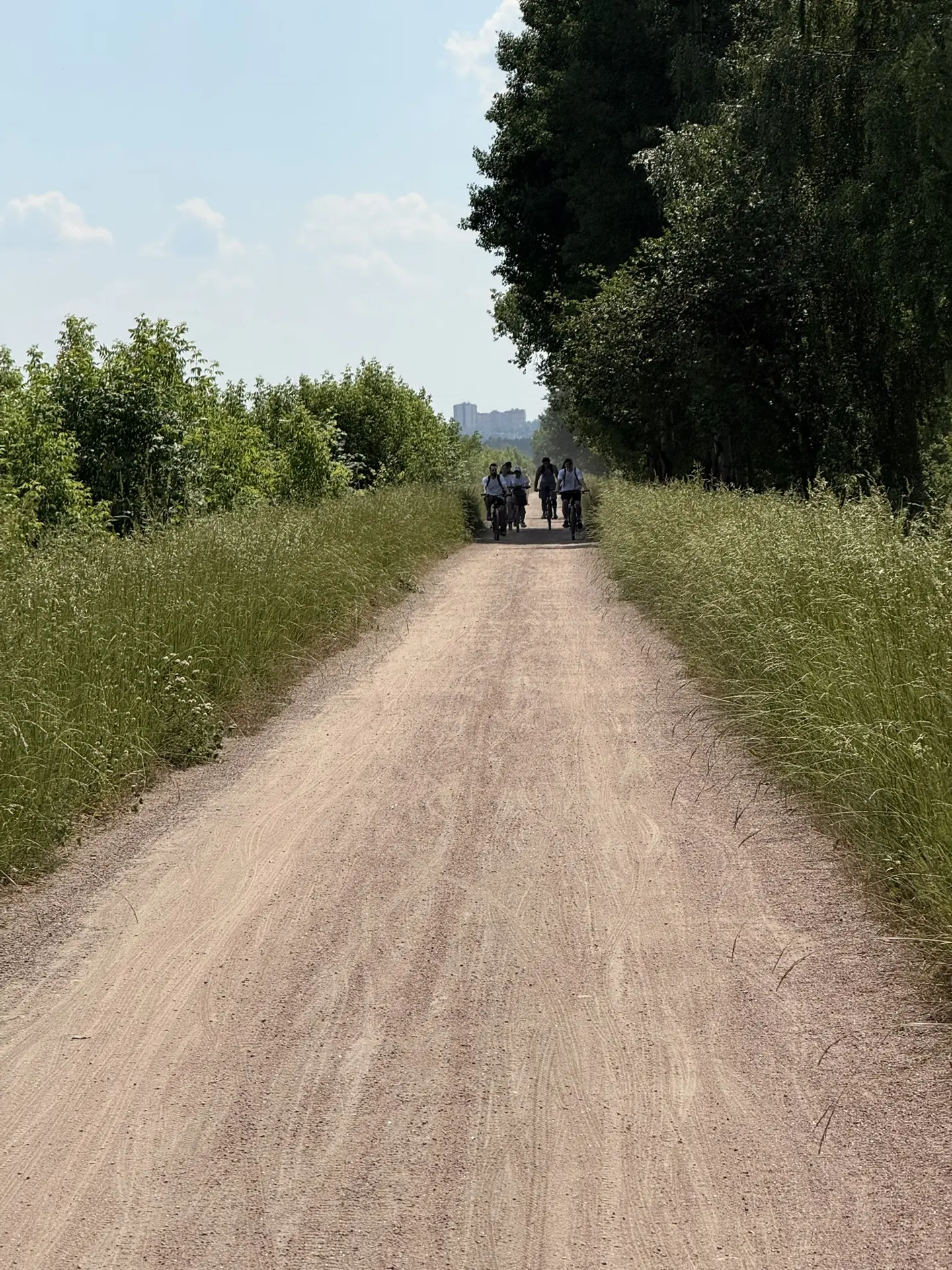 🔥Как же сегодня много велосипедистов на Вело1 

Очень круто, что к нам приезжает так много людей.