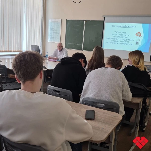 🔲 Белая ромашка — символ надежды.
	
⬜️ В рамках мероприятий, приуроченных к Всемирному дню борьбы с