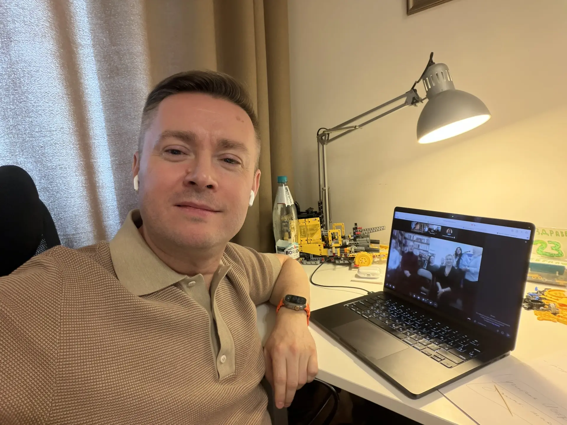 Как делать свои выступления интересными для аудитории? Основная рекомендация - всякий раз для самого