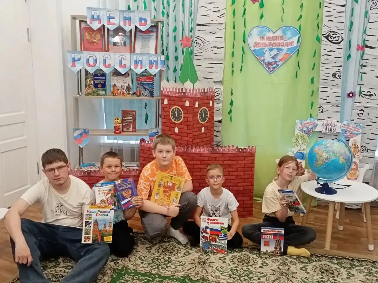 Сегодня в нашей библиотеке царила атмосфера настоящего открытия! 

Мы провели супер-увлекательный «И