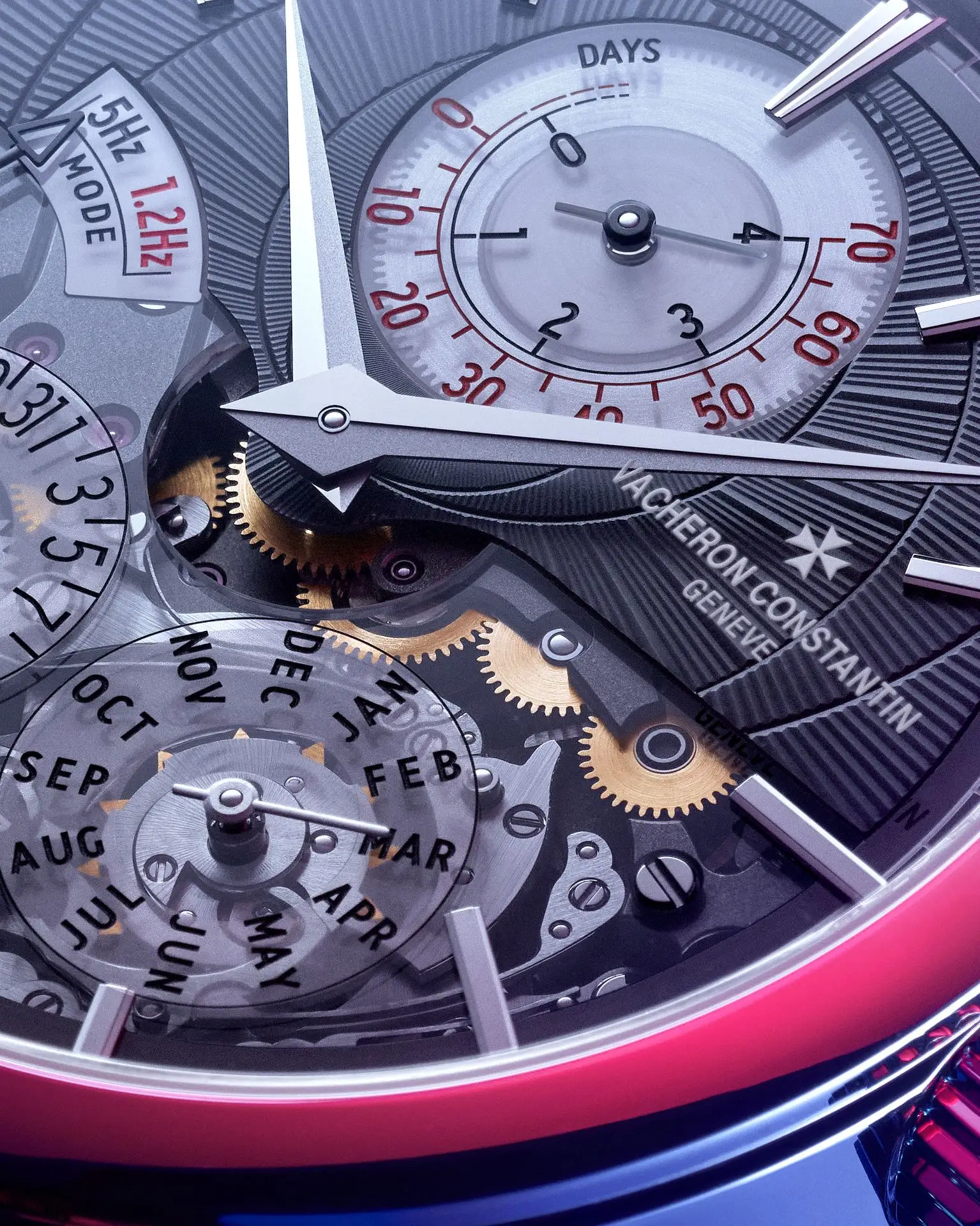 70 дней — такой запас хода получил новый вечник от Vacheron Constantin. Часовой дом представил Tradi