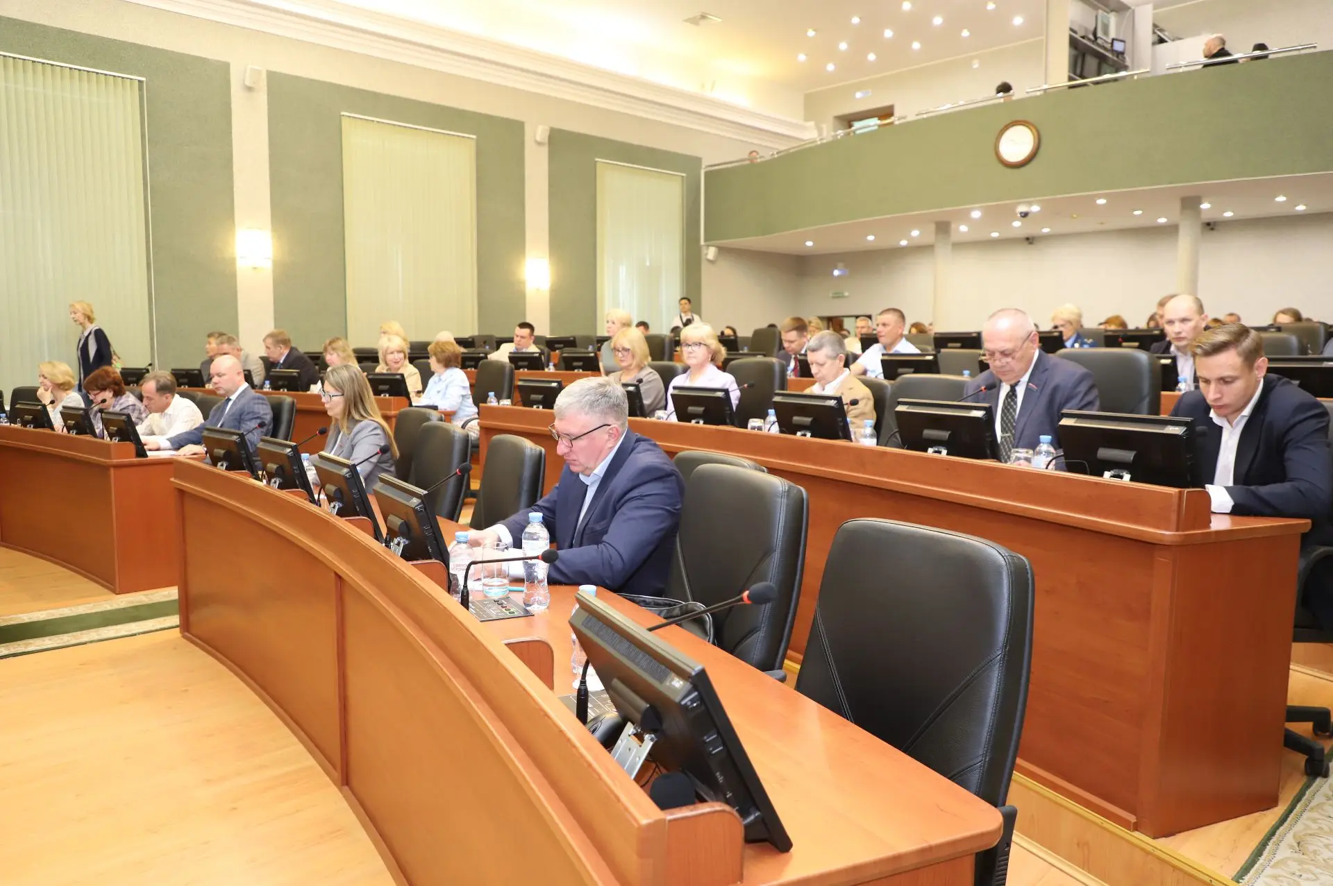 В Карелии появится закон о Торгово-промышленной палате республики
 
Сегодня, 11 июня, на заседании З