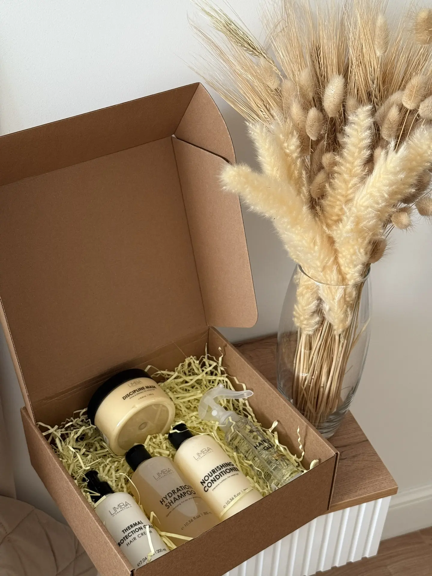 Я протестировала средства от Limba Cosmetics, спешу поделиться своими фаворитами💛

Это комбо — прос