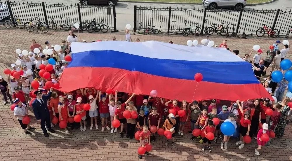 🇷🇺 День России в «Пространстве открытий»: ярко, душевно и с пользой! 

☀️Праздничное утро в нашем 