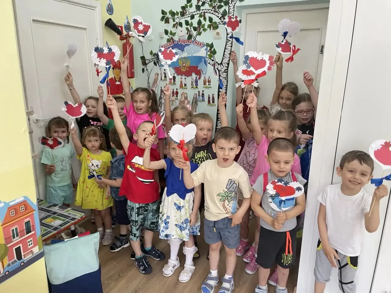 В преддверии главного государственного праздника страны! 🇷🇺

Сегодня наши воспитанники из группы №