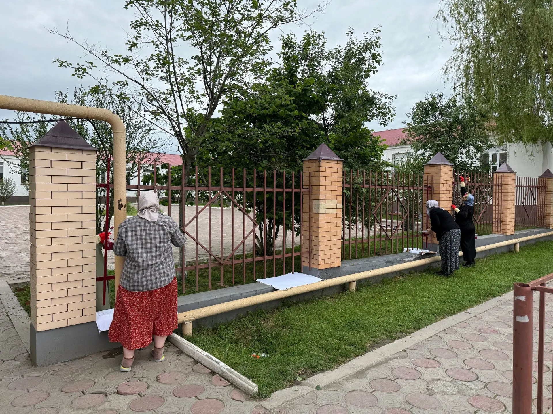 Субботник – это добрая традиция, объединяющая коллектив.
Мы благодарим всех, кто принял участие в су