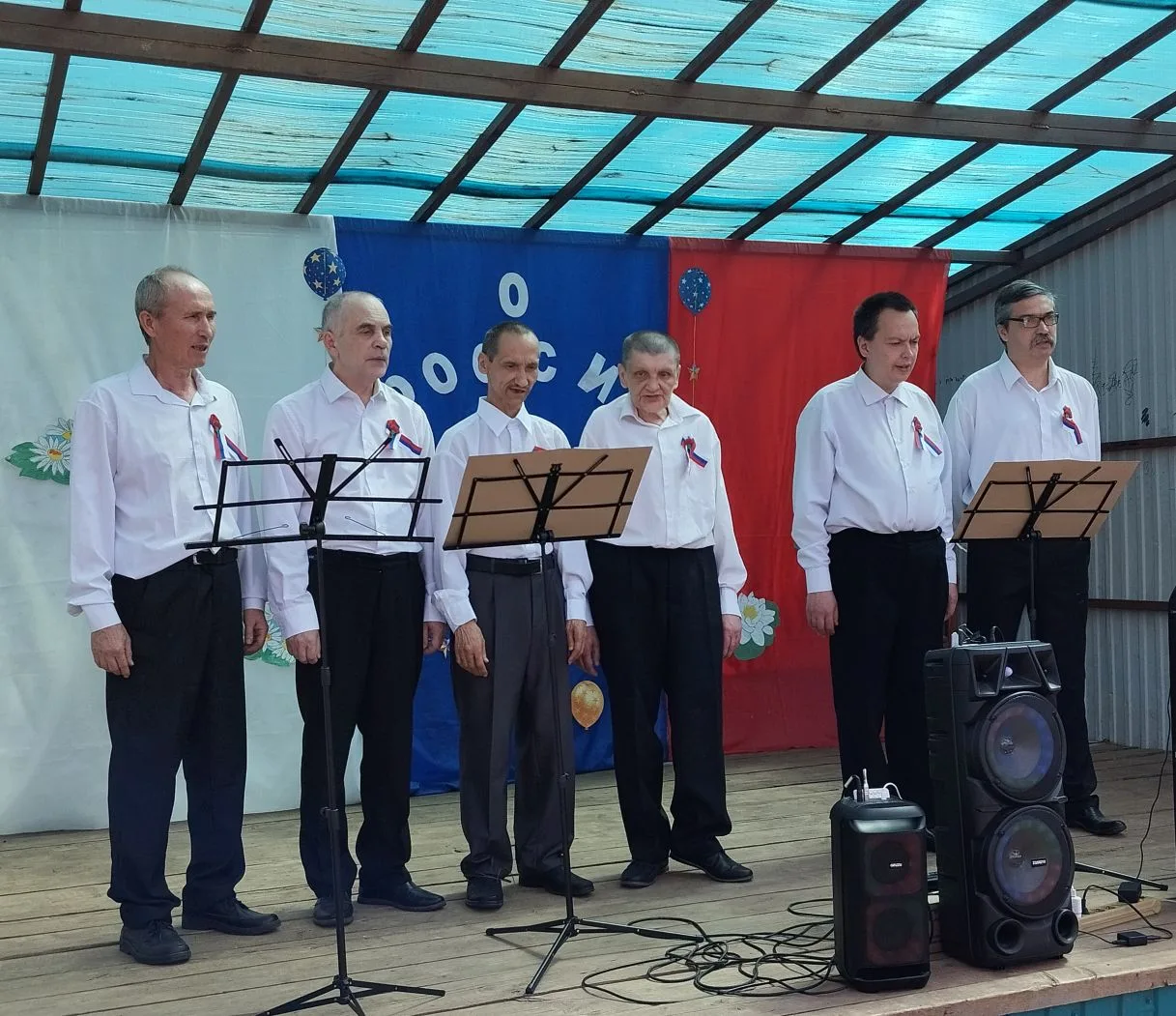 ✨ Сегодняшний день был наполнен особенной атмосферой – наши сотрудники и получатели социальных услуг