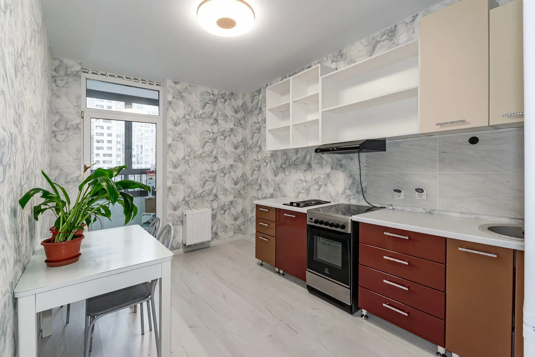 В продаже 2к квартира

📍 Район: Академический
ЖК Горки
ул. Очеретина д. 16
4 / 25 этаж
Площадь: 53,