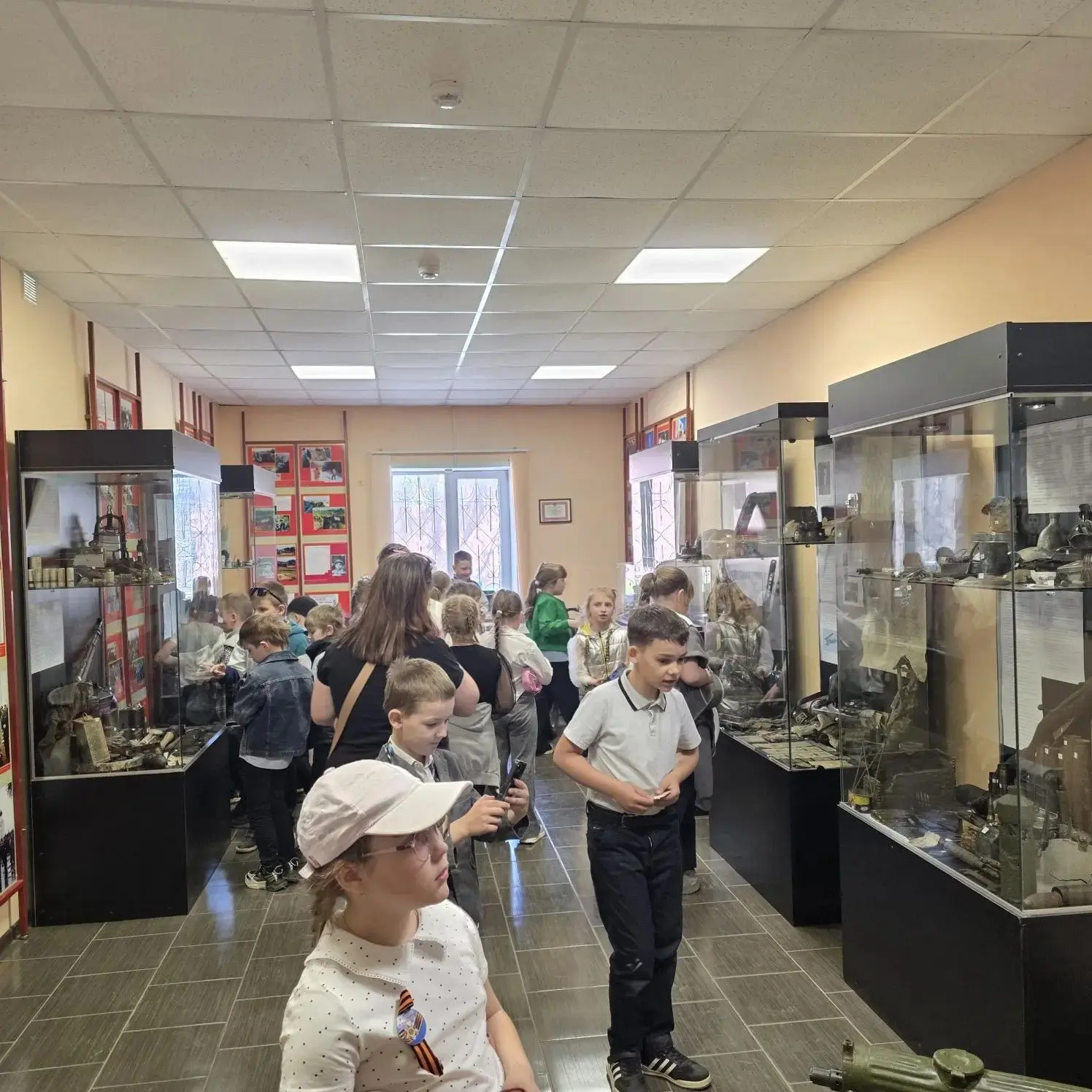 Музей "Боевой славы" посетили ребята из 2 класса МОУ "СОШ №5"