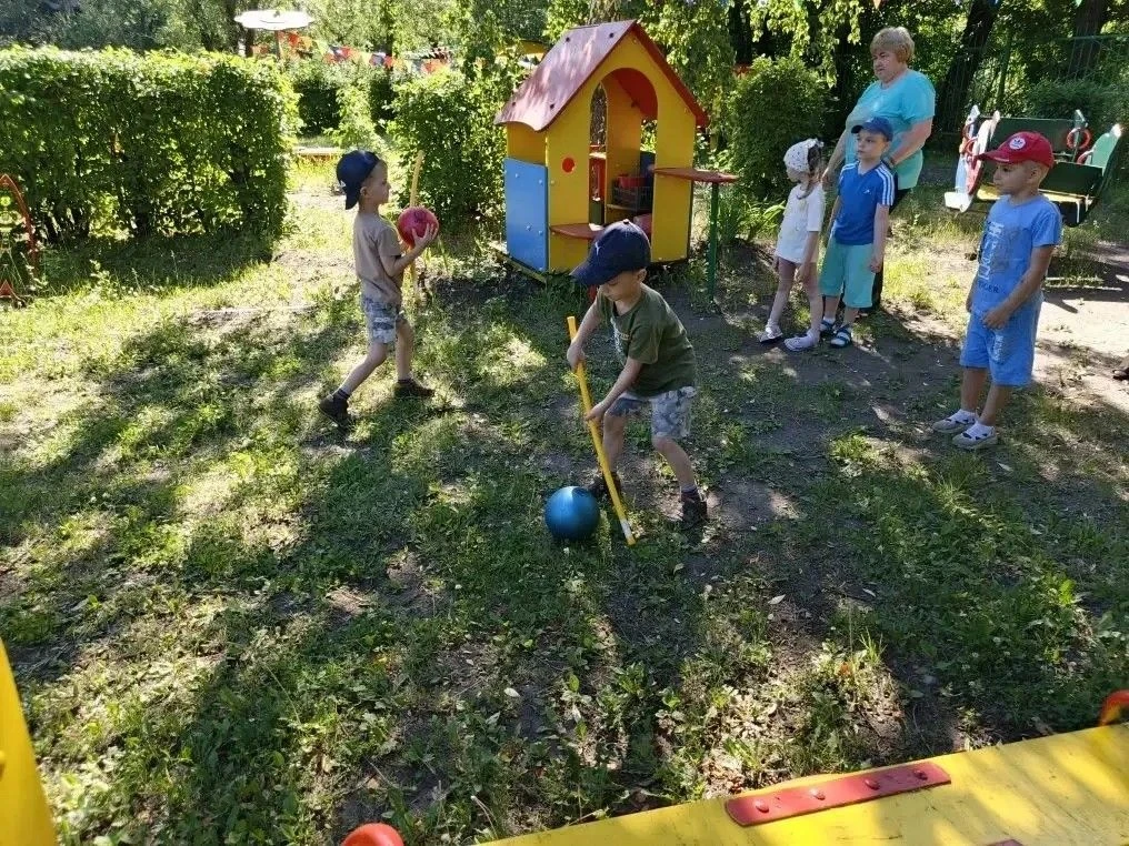 🎉 👫 Спортивный праздник «Фестиваль игр народов России»: веселье, дружба и традиции! 
🇷🇺 В преддв