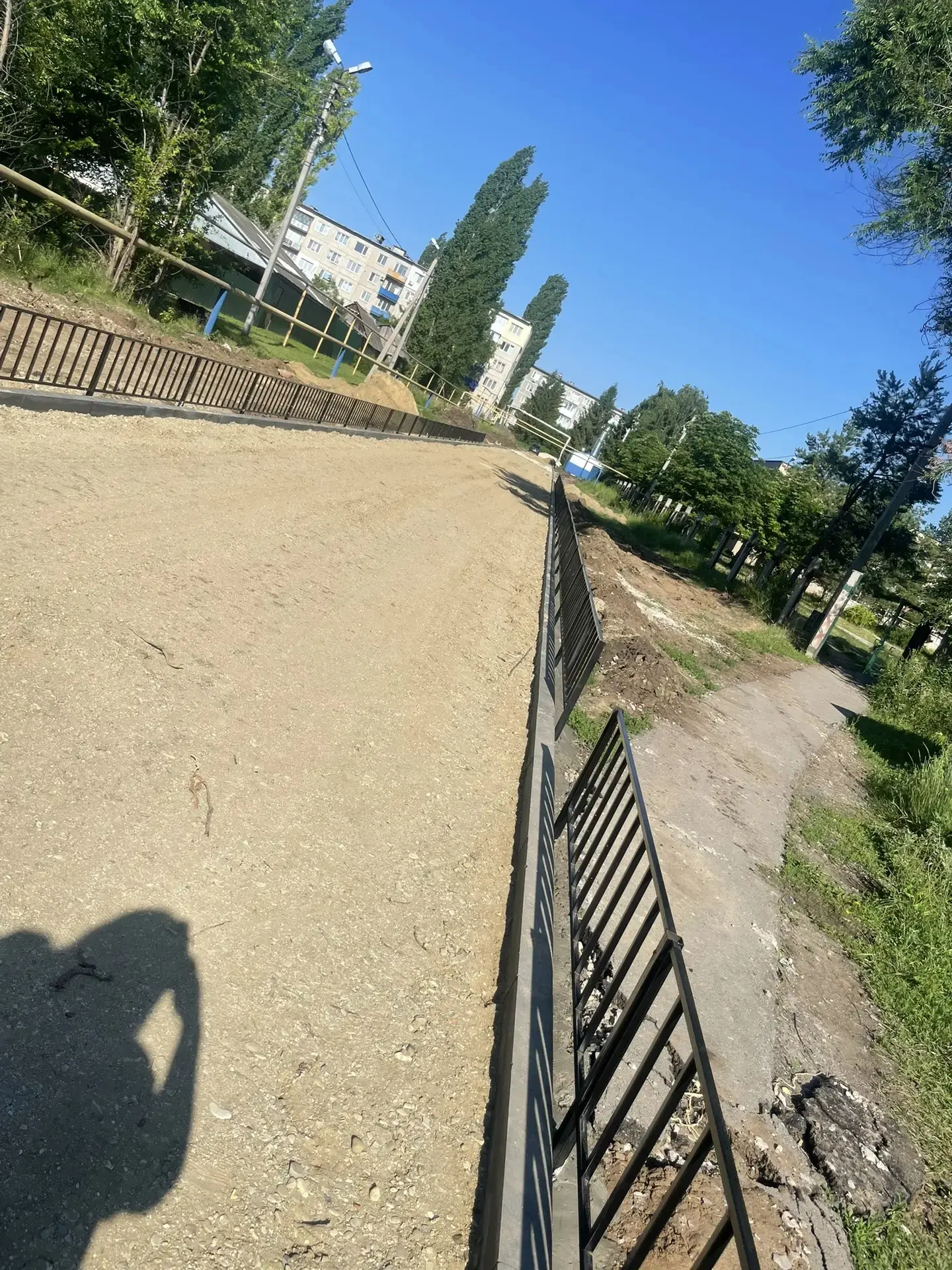 В рамках программы "Комплексное развитие сельских территорий" в селе Елшанка продолжаются работы по 