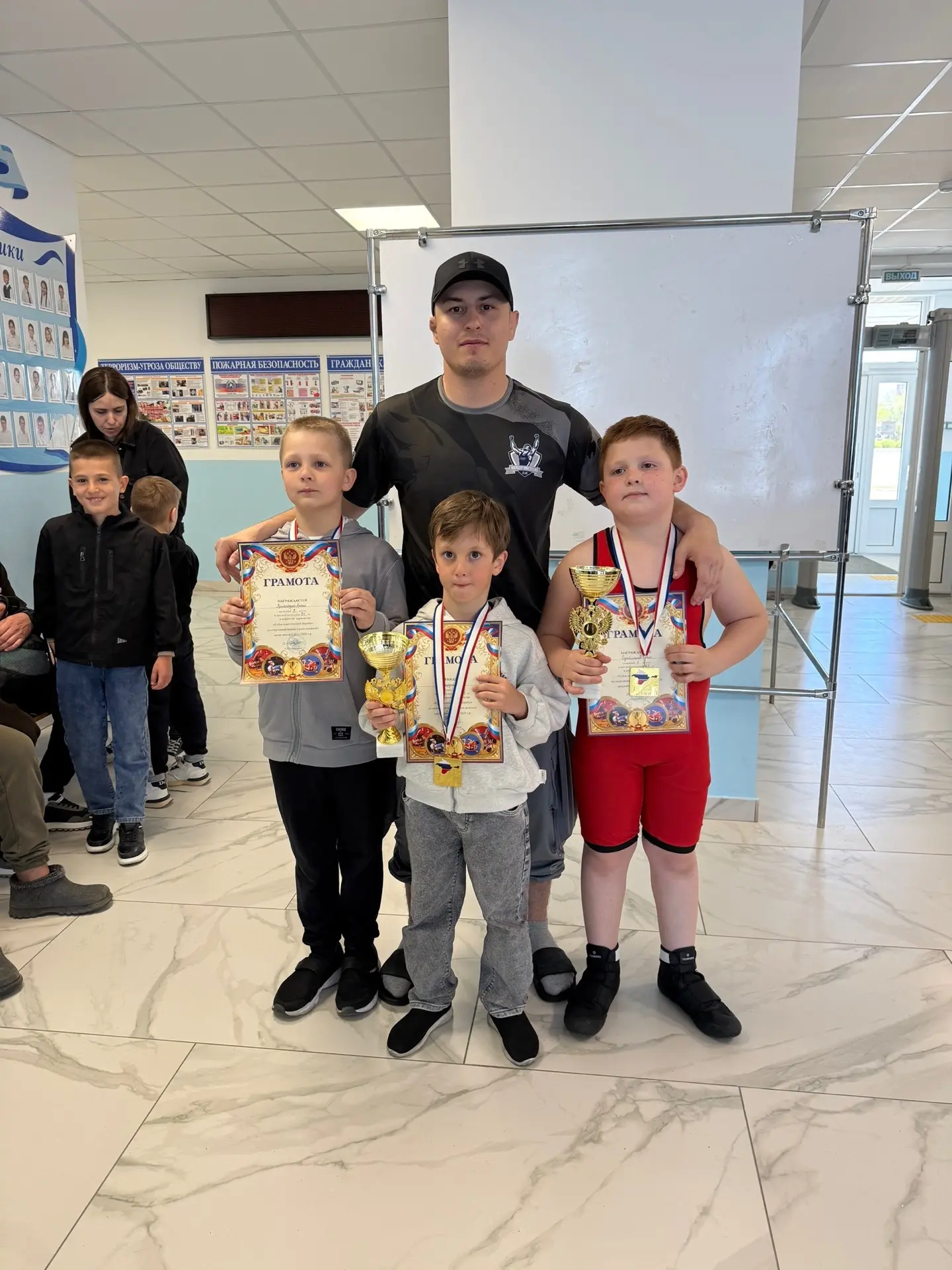 💪Выходные выдались по-настоящему спортивными для воспитанников МБУДО ДЮСШ!
💥Наши юные борцы 2010-2