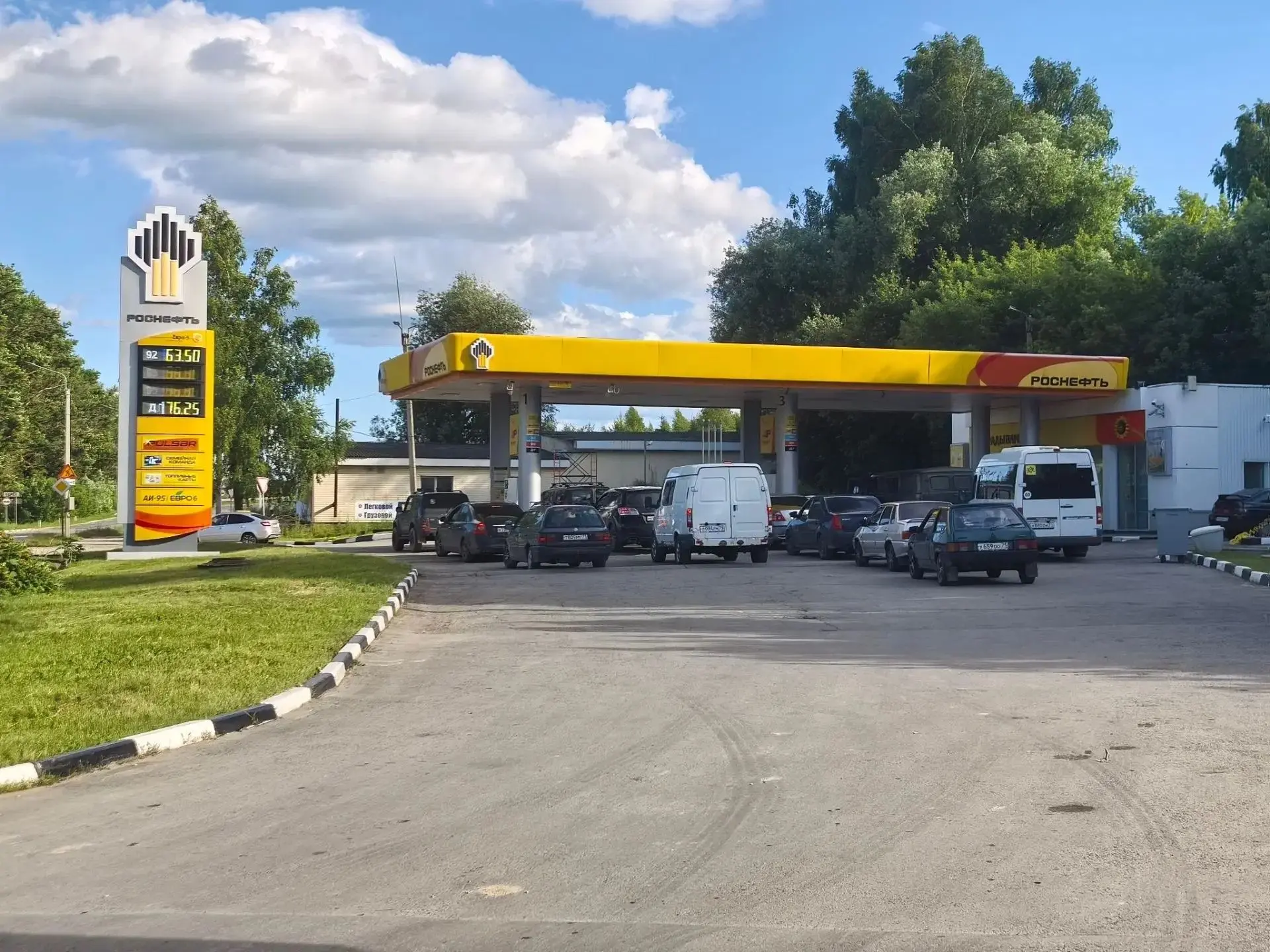 ⛽ СИТУАЦИЯ С ТОПЛИВОМ НА КОНТРОЛЕ

Уважаемые жители!

Понимаю, что временное отсутствие топлива на о