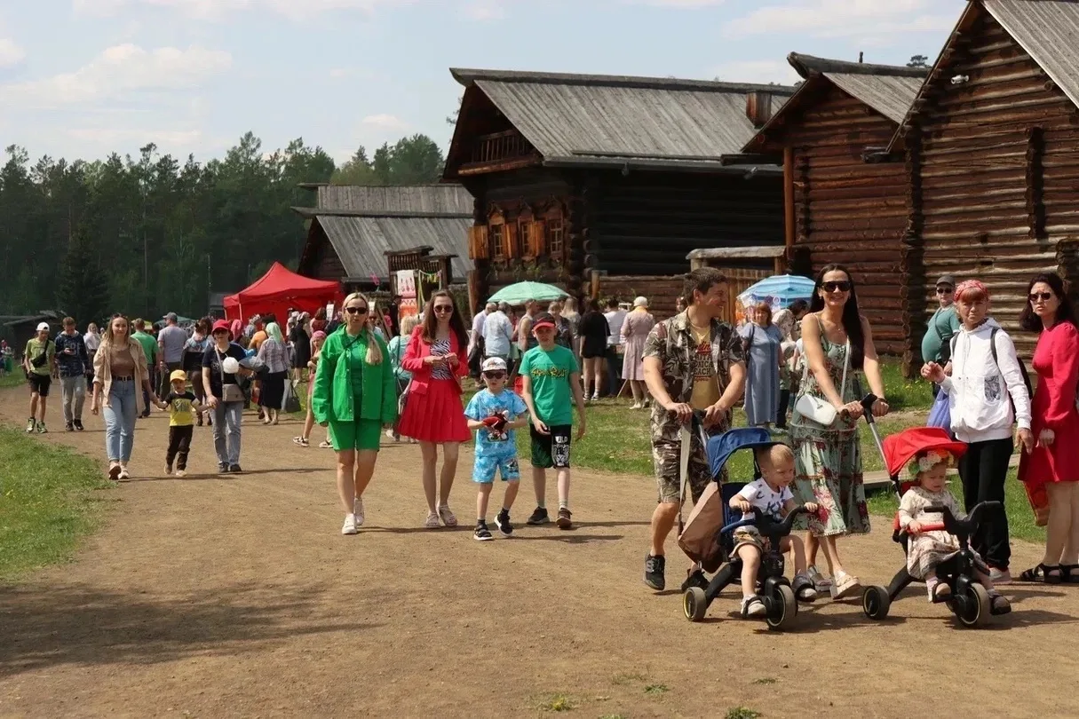 🌿 Впереди лето и любимые праздники в «Ангарской деревне»!

Чтобы каждый визит был в радость и вам, 