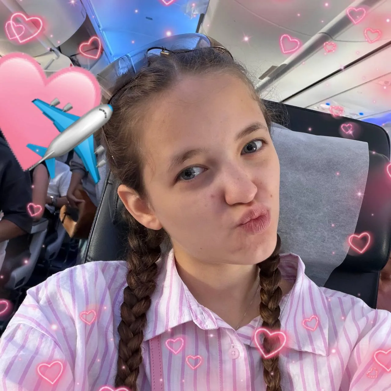 АЛМАТЫ, Я ЛЕЧУ К ВАМ НА КОНЦЕРТЫ!😱💖✈️

ВСЕХ БУДУ ЖДАТЬ, ГОТОВИМСЯ ПЕТЬ МОИ ПЕСНИ🥰

АСТАНА, КОНЦЕР