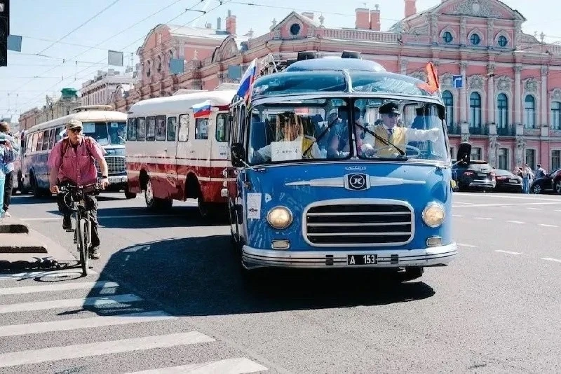 В Петербурге пройдёт международный транспортный фестиваль

С 22 по 23 мая Манежная площадь и Кленова