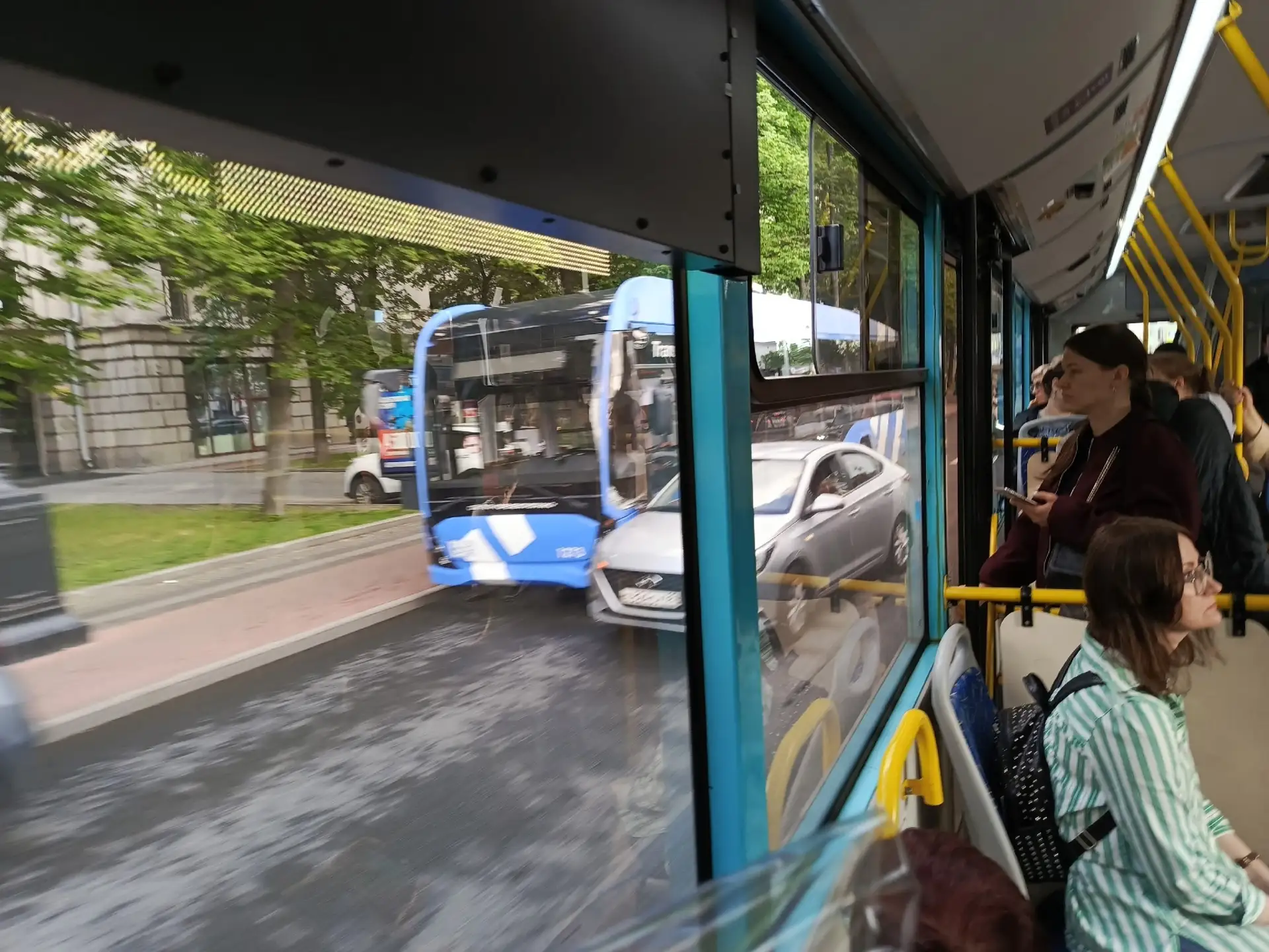 ДТП на Московском проспекте, у остановки "Детская музыкальная школа".