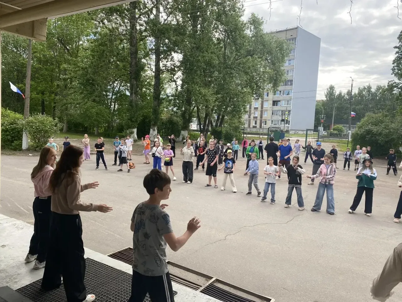 🎉 День пикника в лагере — день, полный впечатлений! 🎉

С самого утра всё  по плану: бодрая зарядка