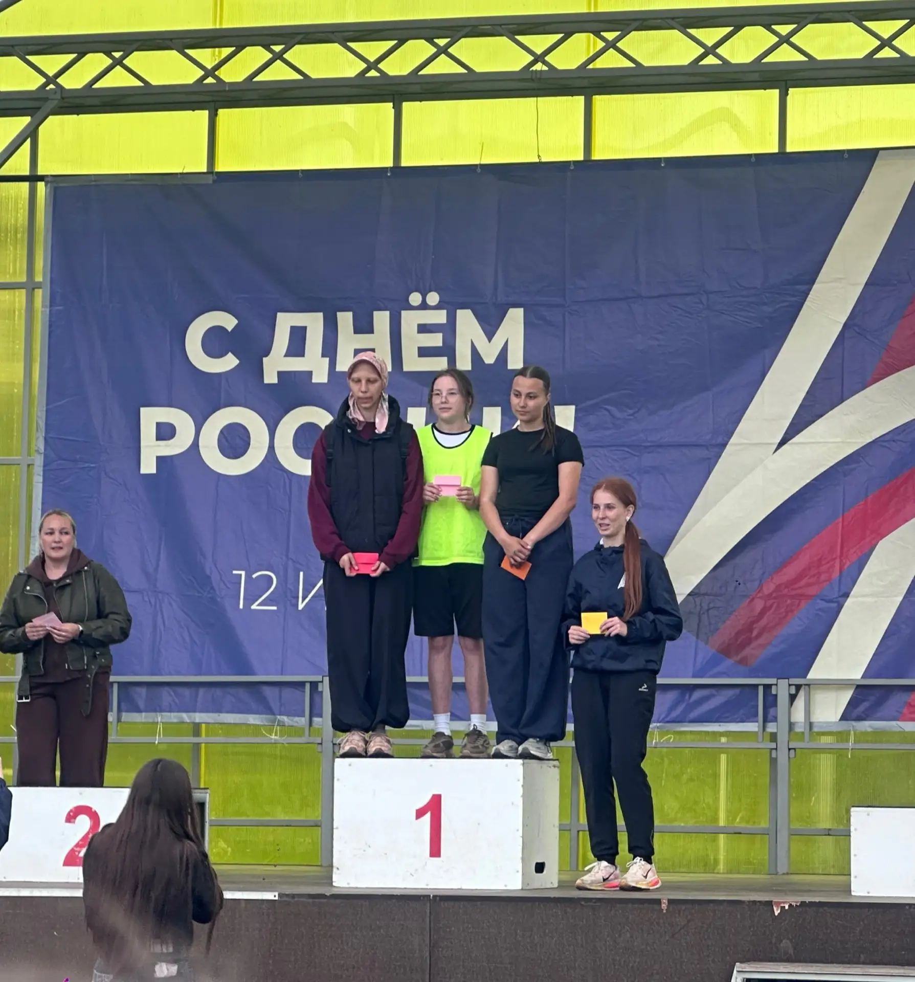 🥈Двойное серебро и личный триумф наших спортсменов!
Вчера состоялась 76-я традиционная легкоатлетич