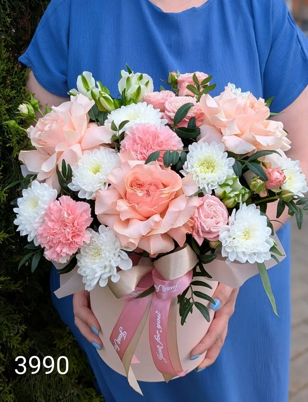 💐 Наша витрина готовых цветочных композиций! 💐

Приходите, выбирайте, забирайте — всё готово для в
