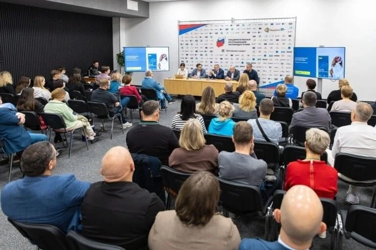 🔊 Выставка зооиндустрии «ПаркЗоо» примечательна не только масштабом экспозиции, но и деловой програ
