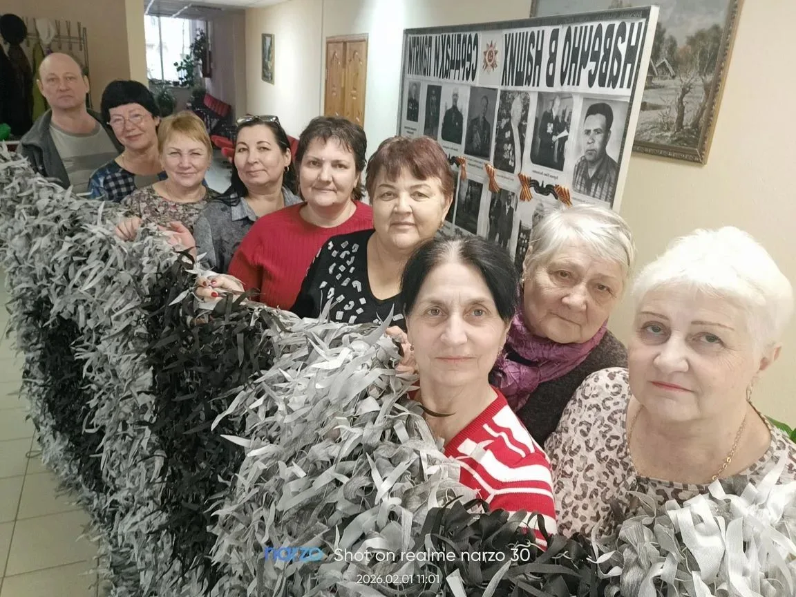 💪 Маленькая группа с большим сердцем: волонтерская группа «Большечапурниковский тыл» изготовила 141
