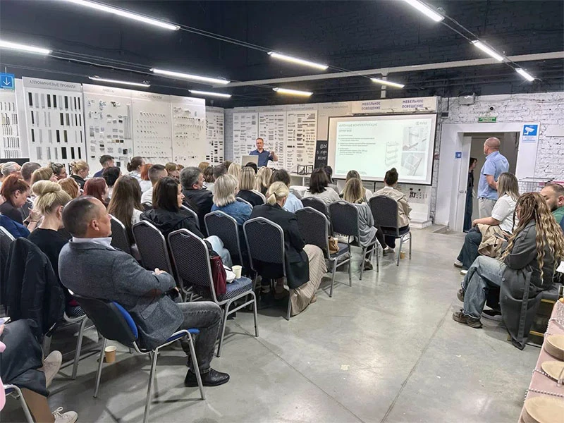 10 июня в офисе продаж нашего дилера в Перми состоялся семинар «О чём думают мебельщики? Тренды. Нов