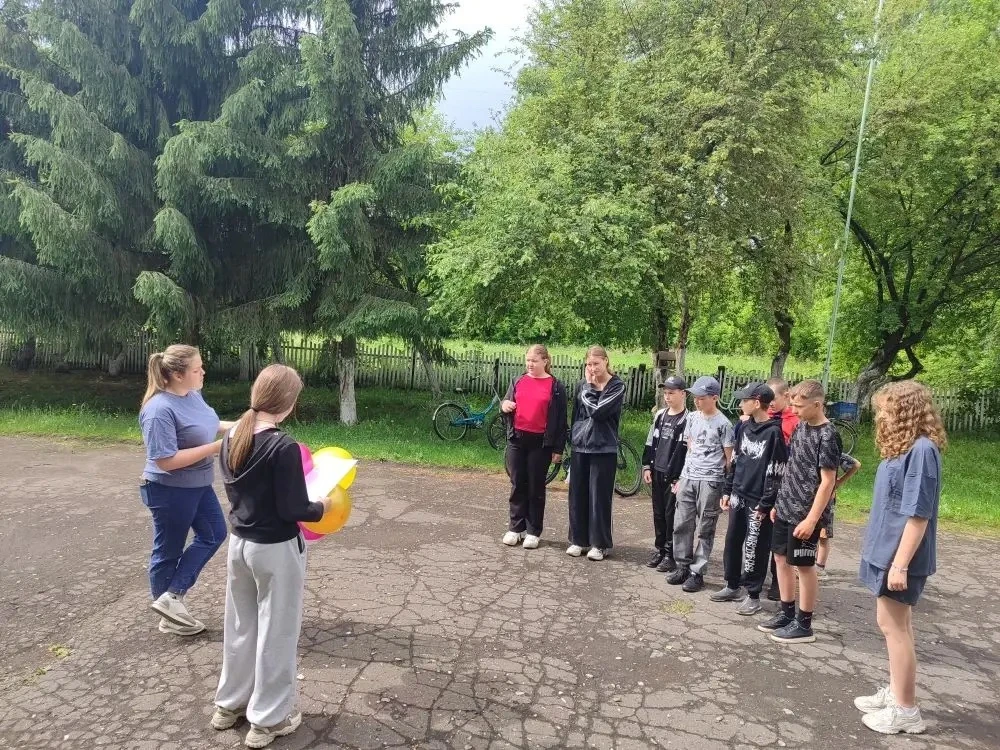 👶🪅⚽Праздник детства🌸
 В школе прошел праздник День защиты детей.
Дети с нетерпением ждут начала л