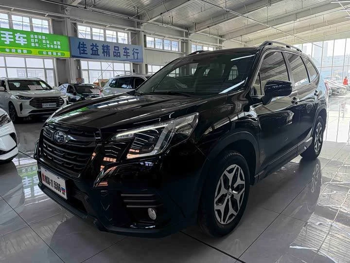 Авто из Китая 🇨🇳 | Subaru Forester

Дата регистрации: 2022 год
Двигатель: 2.0 Бензин | 154 л.с
При