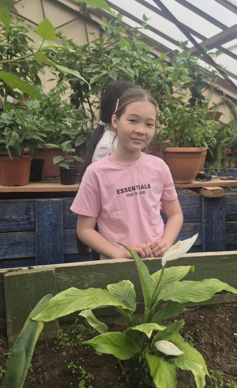 🌱✨ Экскурсия в городскую теплицу — яркое событие для наших юных любознательных воспиттанников! ✨🌱

