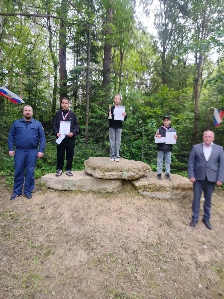 Сегодня, 5 июня 2026 г., юные шахматисты нашей школы приняли участие в межрайонных соревнованиях по 