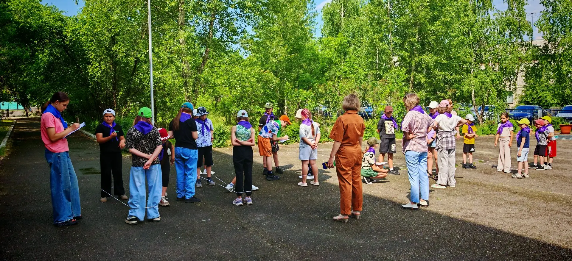 Сегодня в лагере провели «День игр родителей» — вспомнили, чем сами играли в детстве: классики, рези