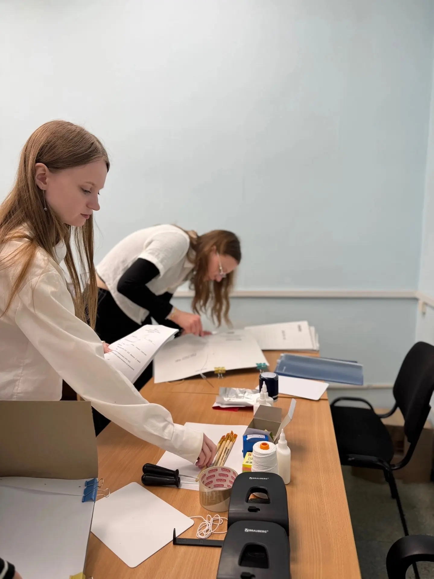 Студенты группы 1-ДОУ успешно сдали выпускной демонстрационный экзамен!

С 3 июня по 5 июня 2026 год