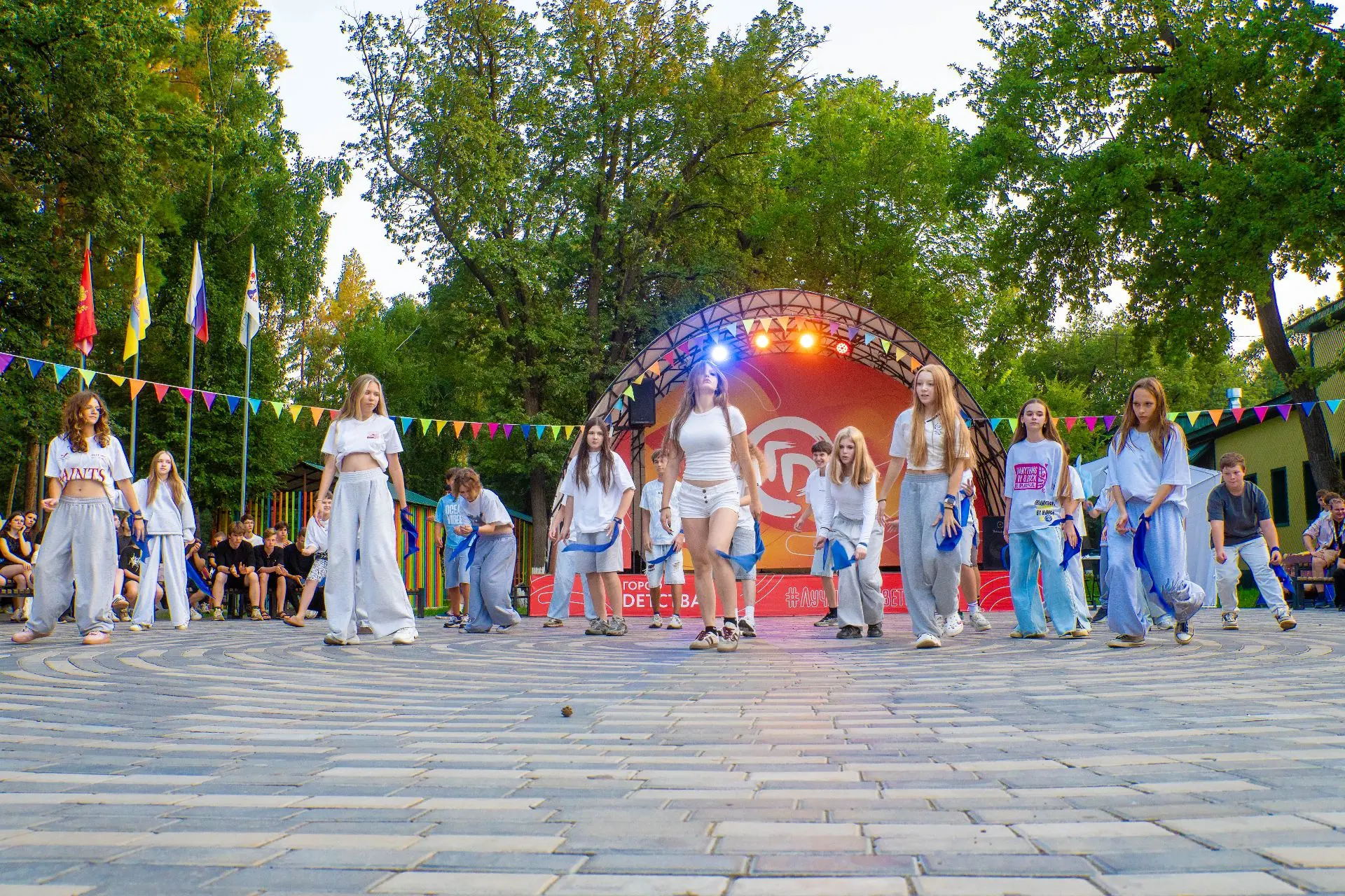 🌲Вечернее представление содружеств «Народы Сибири»

Каждое содружество выбрало один из народов Сиби