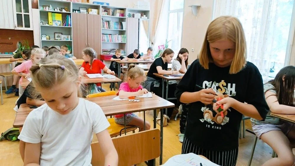 В школах №47, №11 прошли мероприятия "Территория безопасности" на тему полезные привычки.
Порядок за