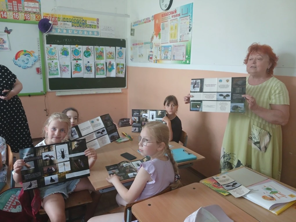 Добрый день, друзья! ☀️

Хотим поделиться с вами чудесными моментами вчерашнего дня в нашем лагере!
