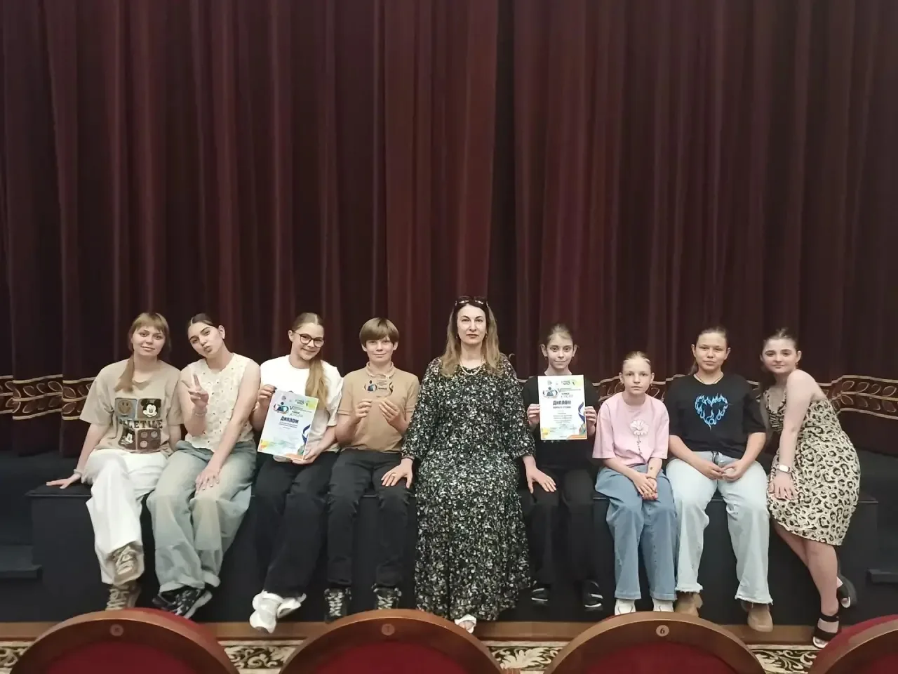 🎉 Ура! 🎉

В краевом театре кукол завершился V региональный театрально‑образовательный проект «Живы