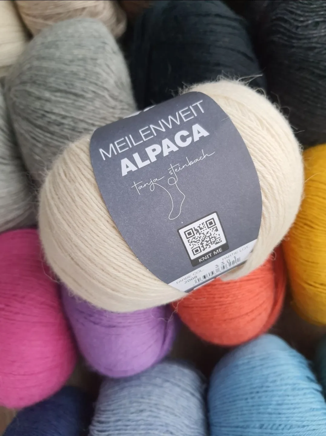 Тонкая, тёплая однотонная альпака Lana Grossa Meilenweit Alpaca стала дешевле! А пять расцветок - с 