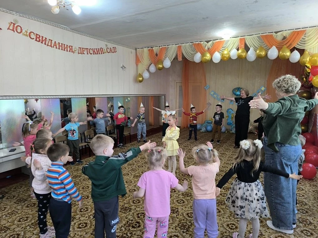 Сегодня в нашем детском саду царила настоящая атмосфера волшебства и радости! Мы с размахом отметили