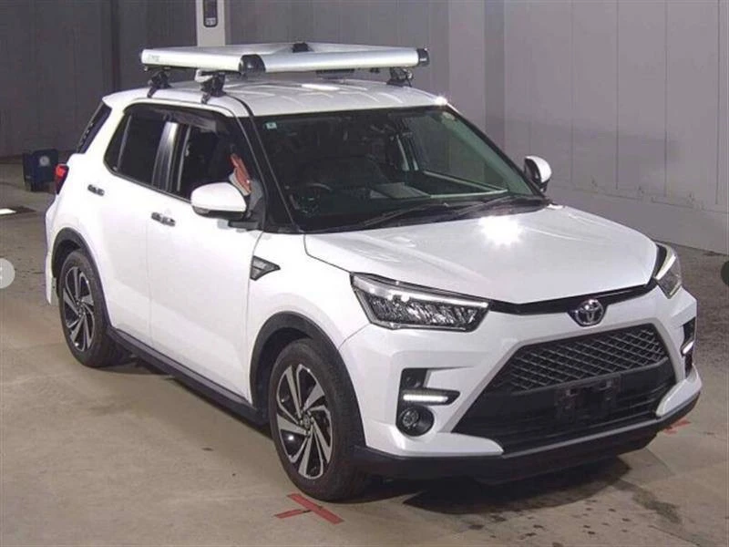 Куплен для клиента в Красноярск  

🚘Toyota Raize Z 2022 года
✅аукционная оценка 4 В
✅ДВС 1.0
✅полны