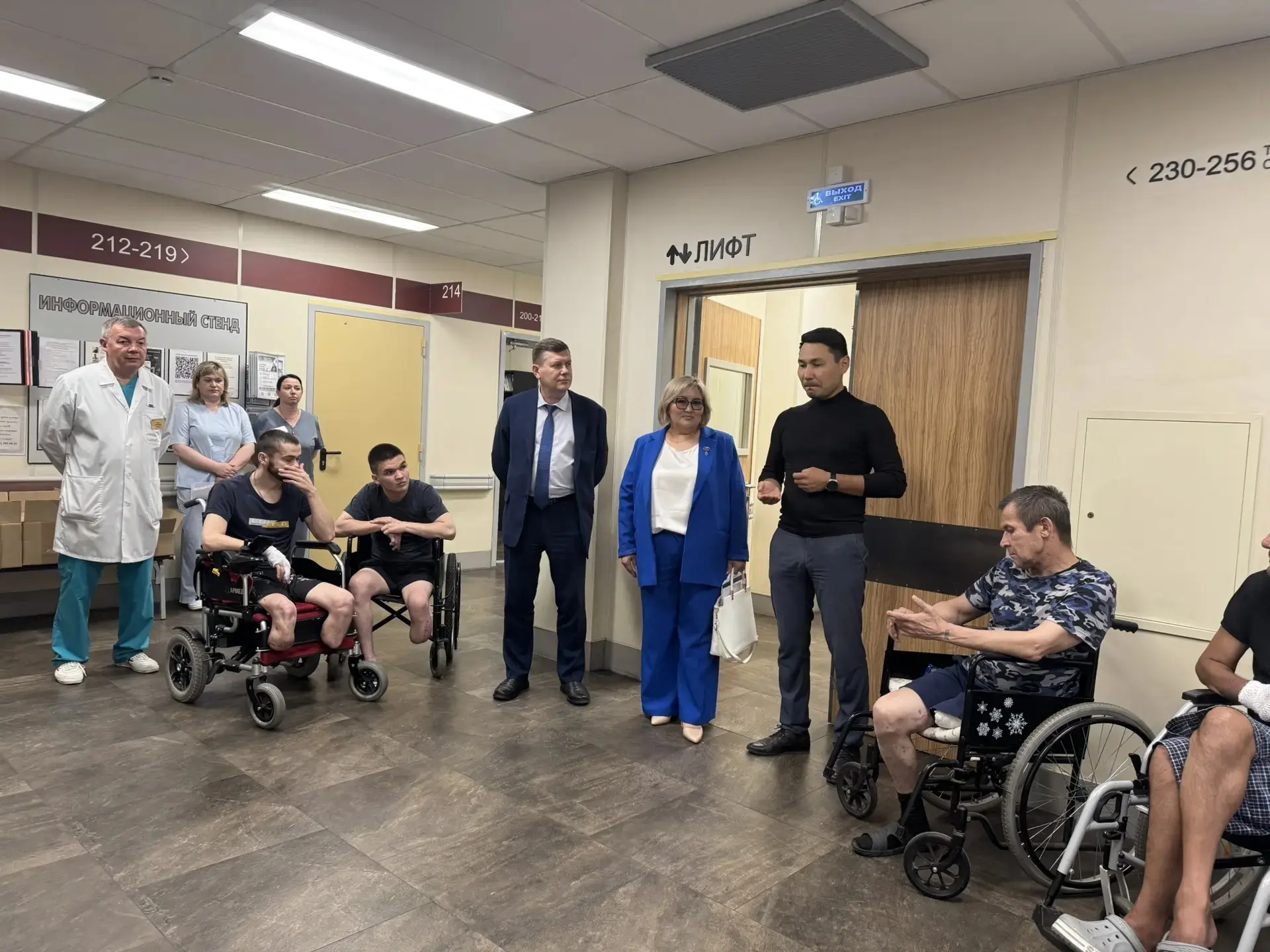Сегодня в госпитале для ветеранов войн состоялась встреча заместителя Полномочного Представителя Рес