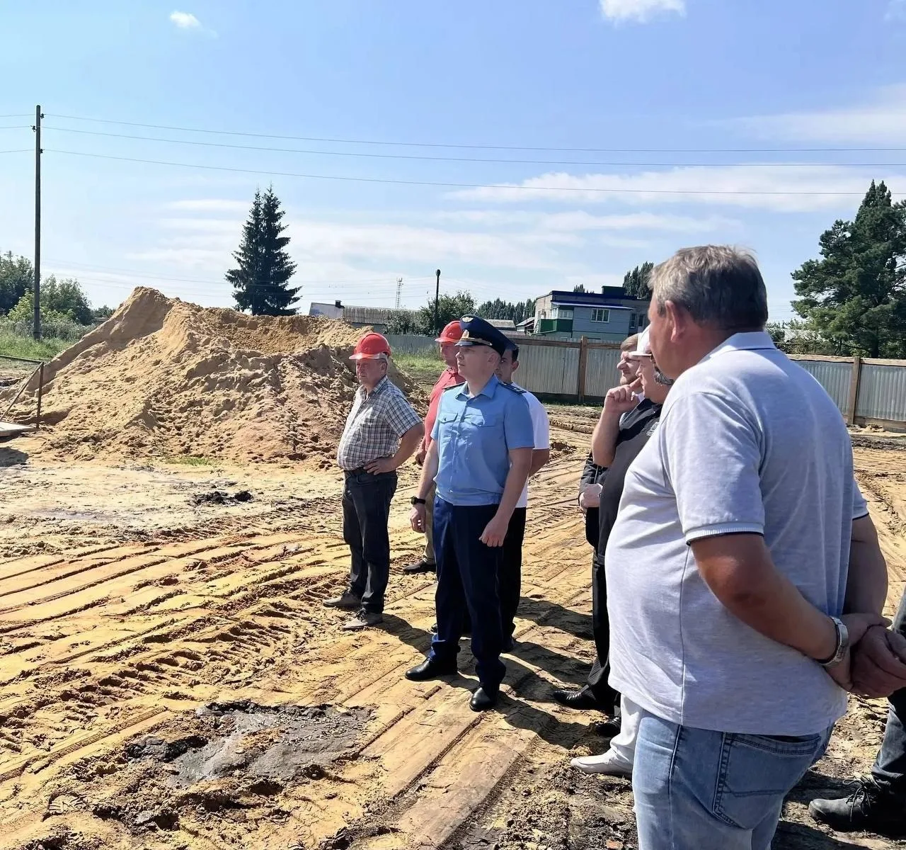 🏥 Строительство сельских амбулаторий взяли под жесткий контроль после срыва сроков

В Тамбовском му
