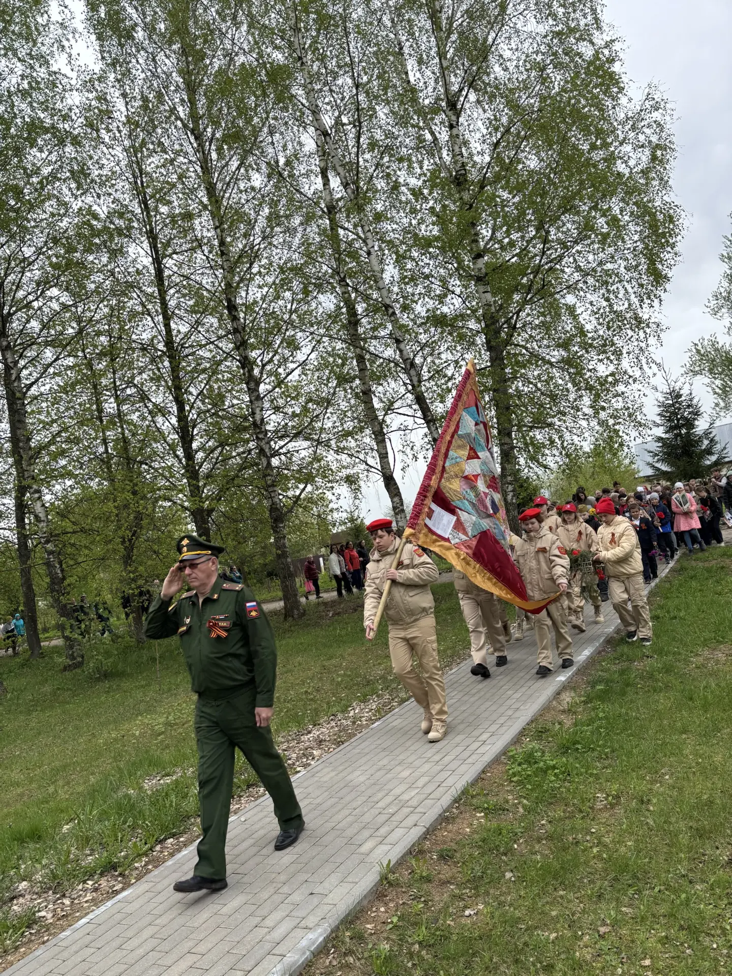 ‼️Сегодня на братском захоронении в 
д. Рязаново состоялся Торжественный митинг «Подвиг народа бессм
