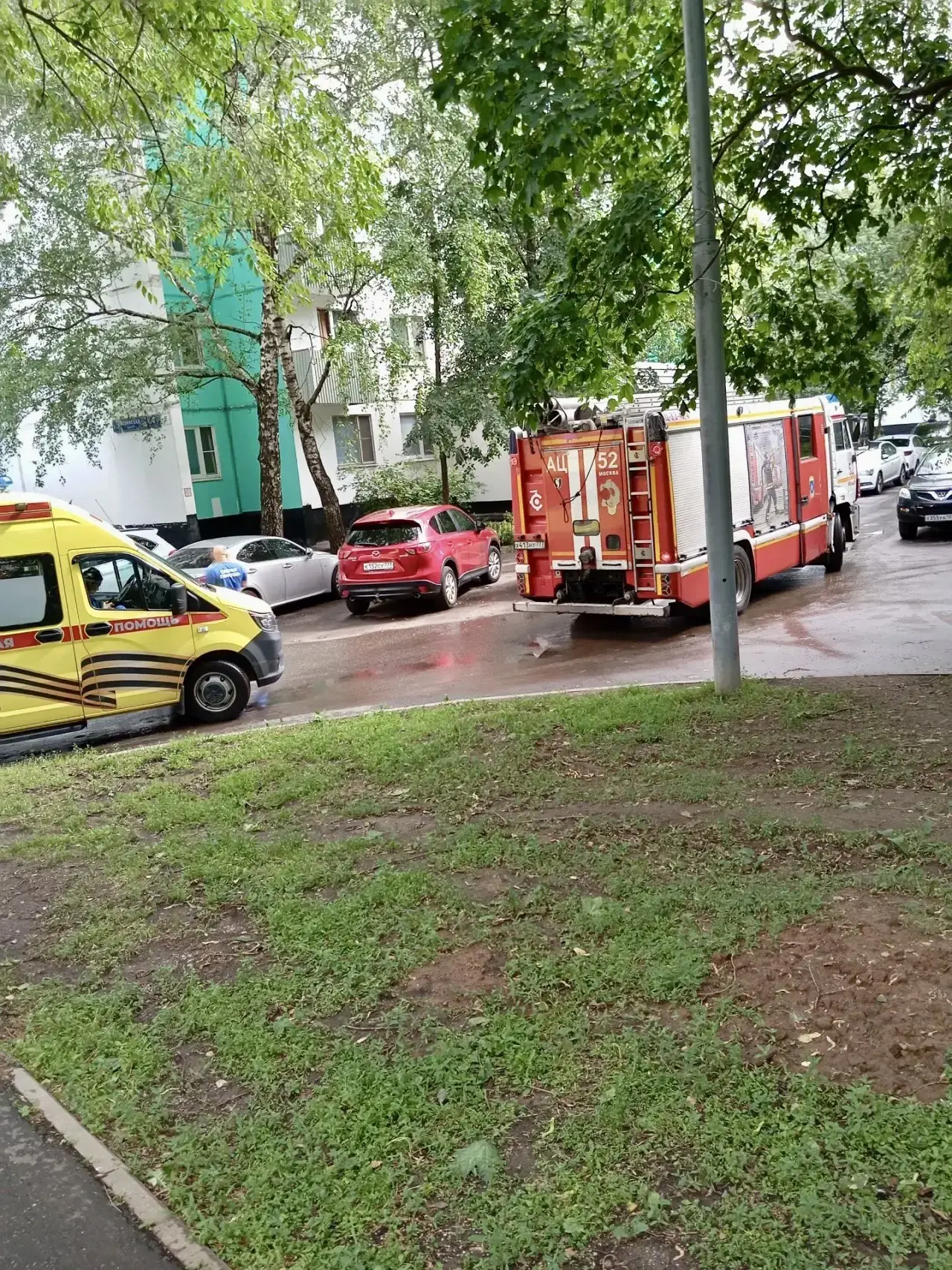 1️⃣1️⃣2️⃣ На улице Зюзинская, дом 4, корпус 3, произошло подгорание пищи. Жильцы квартиры сами откры